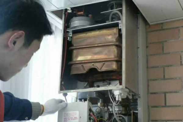 熱水器上水老沒水時，我們該怎么做呢？